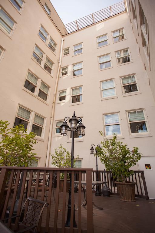 Club Wyndham Riverside Suites Сан-Антонио Экстерьер фото